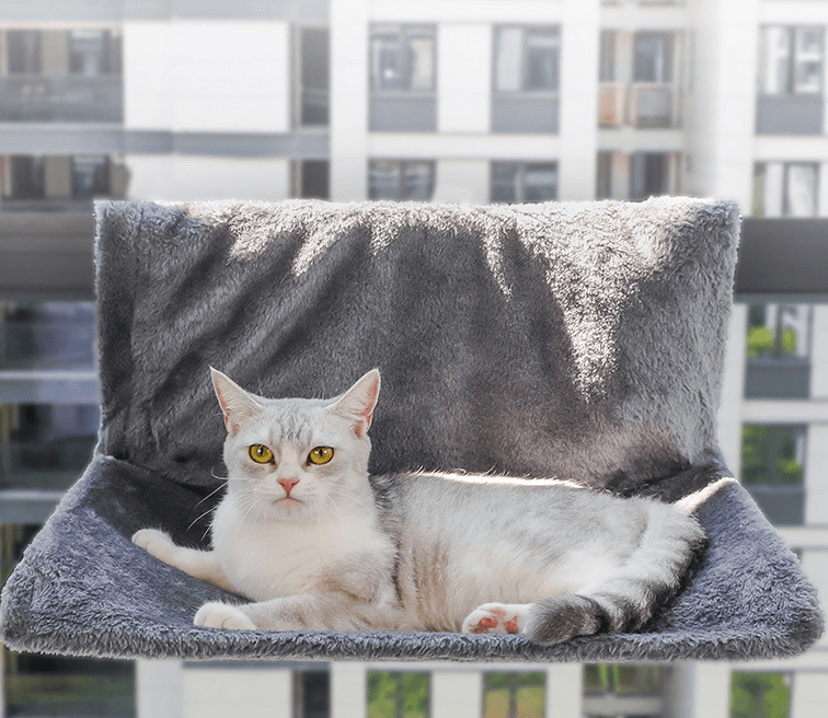 Cama colgante con forma L para gato